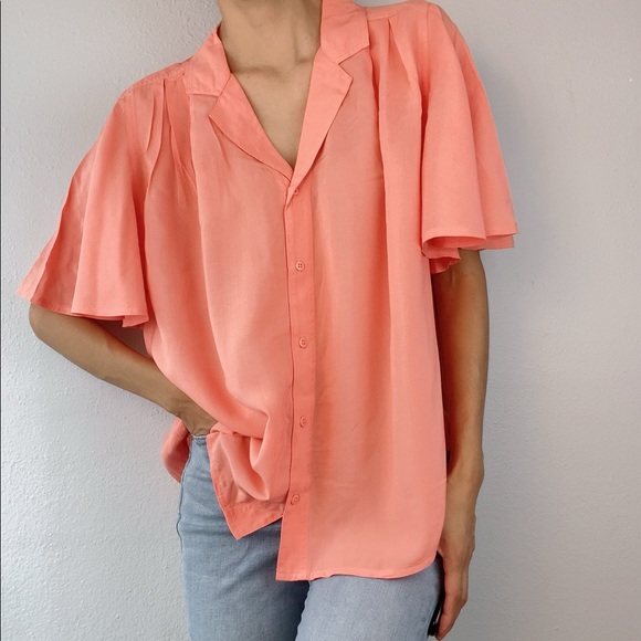 Zenna Flutter Sleeve Button Up Top - Picture 3 of 4